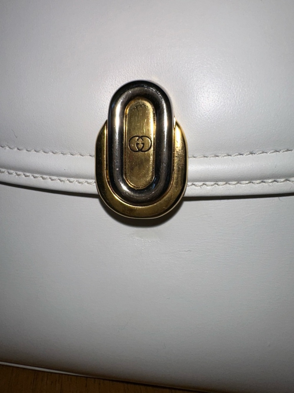 Vintage Gucci Kelly-like White Calfskin Leather Handbag with Suede Interior - Picture 13 of 16